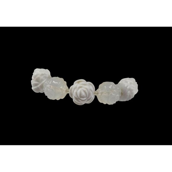 White Rose Clear Molded Acrylic Beaded Stretch Bracelet - Picture 1 of 4